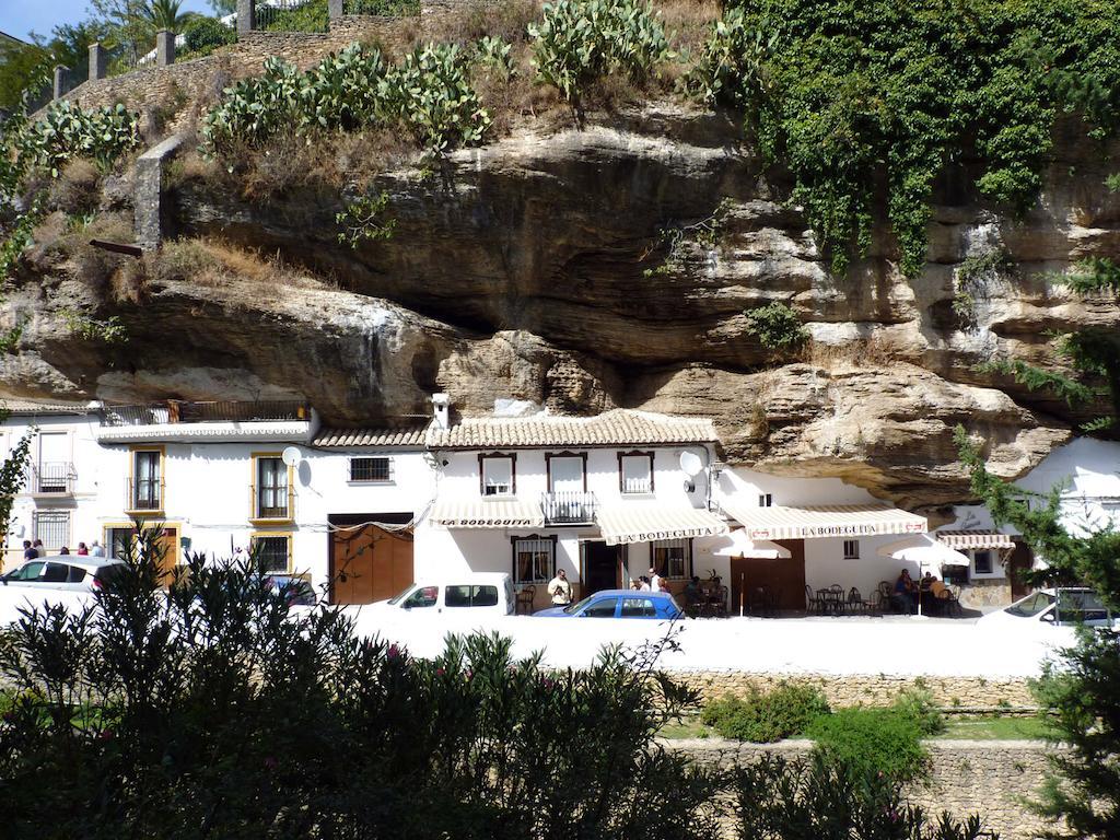 Casa Rural Cuevas Del Sol Setenil De Las Bodegas Dış mekan fotoğraf